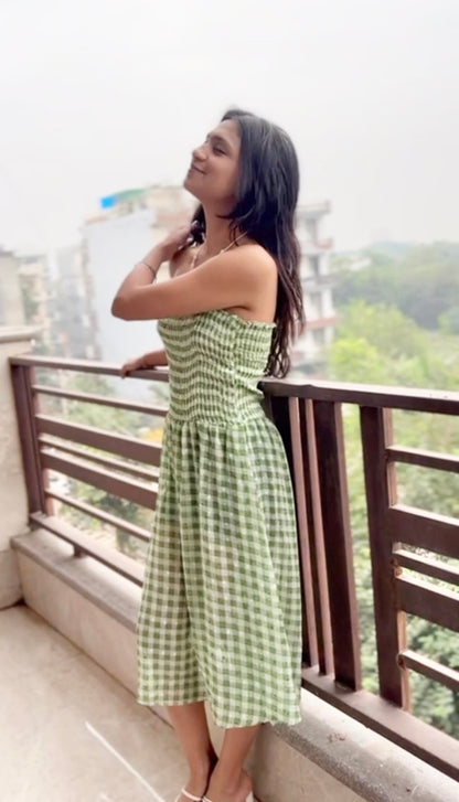 Titliblush Smocking Bust Dress